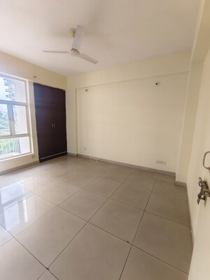 3 BHK Apartment For Rent in LandCraft River Heights, Raj Nagar Extension