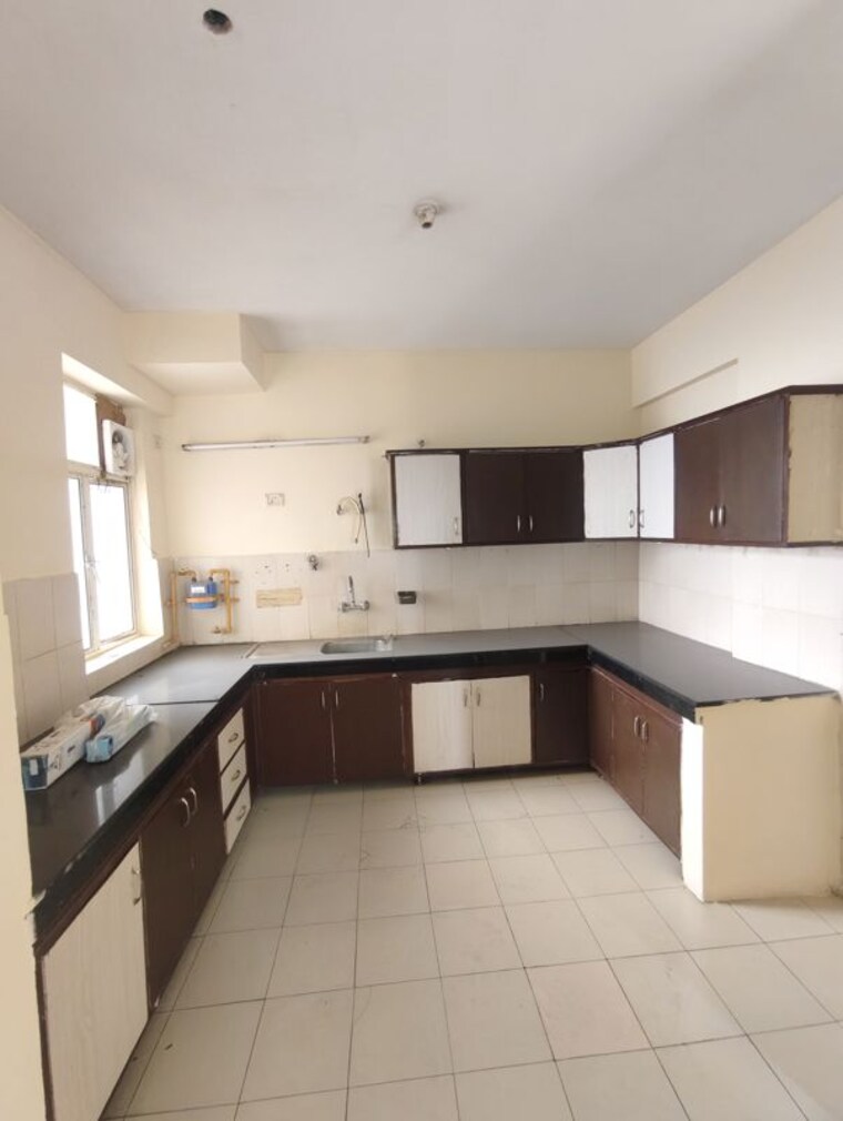 Kitchen, landcraft-river-heights 3 Bedroom 1665 Sq.Ft. Apartment In Raj Nagar Extension Ghaziabad 10750011