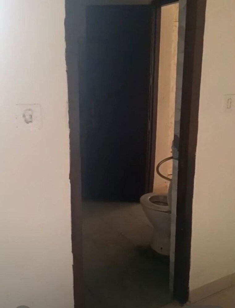 undefined, morta 3.5 Bedroom 1780 Sq.Ft. Apartment In Morta Ghaziabad 10750007