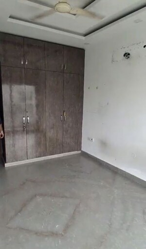 Room in 2 BHK Builder Floor at Subhash Nagar – for Rent