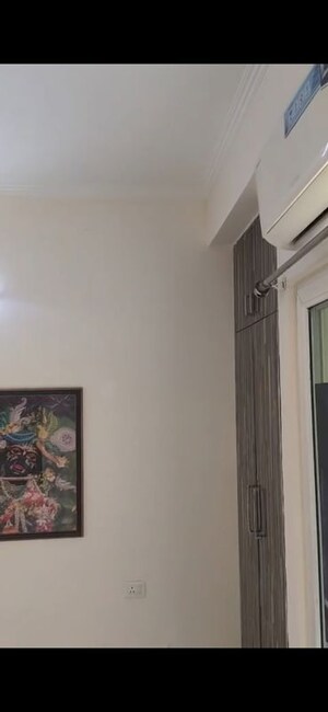 Room in 3 BHK Apartment at Saviour Green Arch, Tech Zone 4 Greater Noida – for Rent