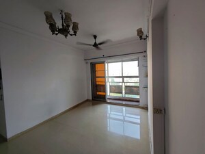 1 BHK Apartment For Rent in M R Galaxy Royale, Goregaon West