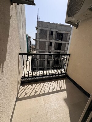 Staircase in 2.5 BHK Builder Floor at Signature Global City 81, Sector 81 – for Rent