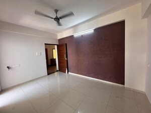 Room in 3 BHK Apartment at Besa – for Sale
