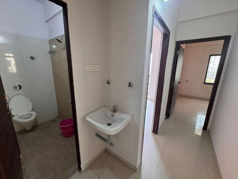 Bathroom, besa 3 Bedroom 1300 Sq.Ft. Apartment In Besa Nagpur 10750046