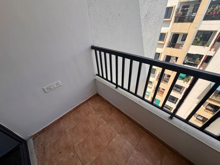 Balcony, besa 3 Bedroom 1300 Sq.Ft. Apartment In Besa Nagpur 10750046