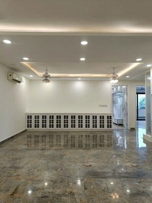 Living Room in 4 BHK Builder Floor at Pitampura – for Sale