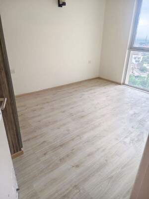 Room in 2 BHK Apartment at Ireo Victory Valley, Sector 67 – for Rent