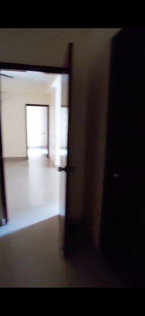 Room in 3 BHK Apartment at Saviour Green Arch, Tech Zone 4 Greater Noida – for Rent