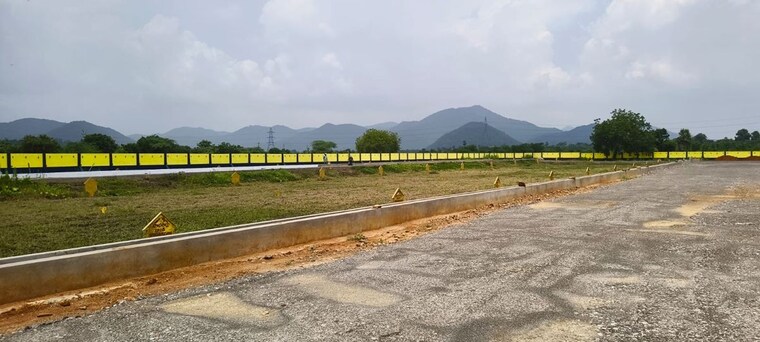 undefined, mylavaram  199 Sq.Yd. Plot In Mylavaram Vijayawada 10750084