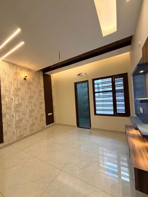 Room in 4 BHK Villa at Sector 125 – for Sale