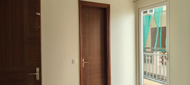 undefined, sector 51 3 Bedroom 200 Sq.Yd. Builder Floor In Sector 51 Gurgaon 10740355