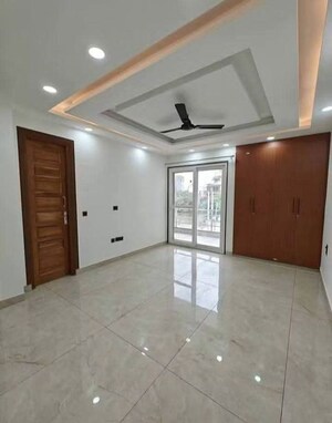 Kitchen in 3 BHK Builder Floor at Chattarpur – for Rent