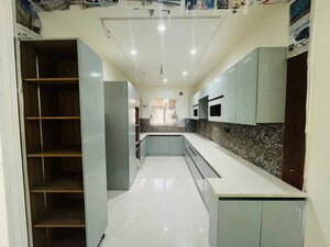 4 BHK Builder Floor For Rent in Chattarpur