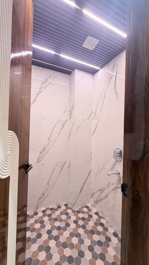 Bathroom in 3 BHK Builder Floor at Shalimar Bagh – for Sale