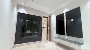 Building Lobby in 3 BHK Builder Floor at Shalimar Bagh – for Sale