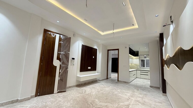 undefined, shalimar bagh 3 Bedroom 133 Sq.Yd. Builder Floor In Shalimar Bagh Delhi 10750138