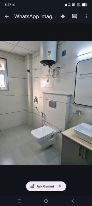 Bathroom in 1 BHK Builder Floor at Experion One 42, Sector 42 – for Rent