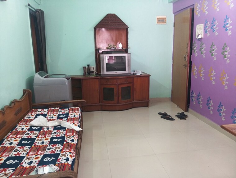 Room, om-shree-sadguru-chs 1 RK 400 Sq.Ft. Apartment In Shree Nagar Thane 10750183