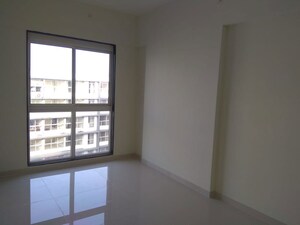 Room in 3 BHK Apartment at Godrej Central, Chembur – for Rent