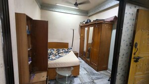Bedroom in 2 BHK Apartment at Bandra West – for Rent