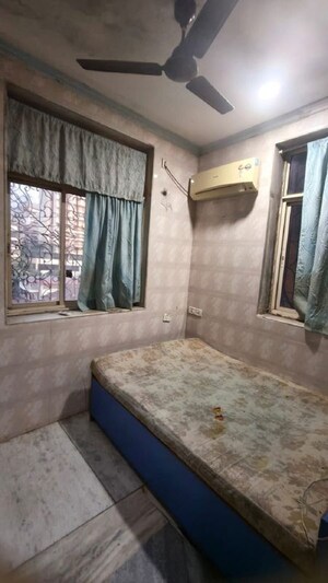 2 BHK Apartment For Rent in Bandra West