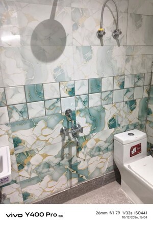 Bathroom in 1 BHK Builder Floor at Neb Sarai – for Rent