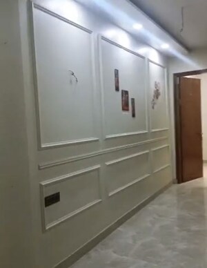 Bathroom in 3 BHK Builder Floor at Ashok Nagar – for Rent