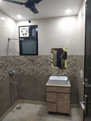 Bedroom in 3 BHK Builder Floor at Paschim Vihar – for Sale