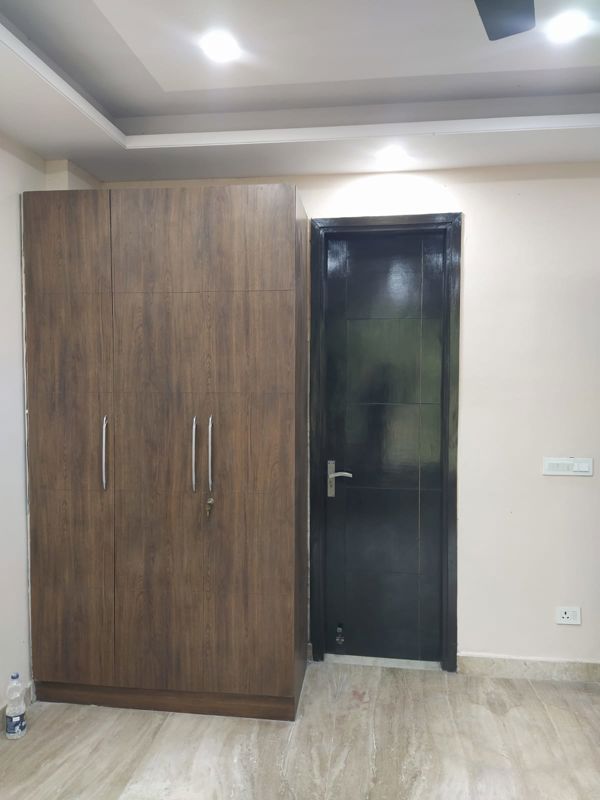 Room, paschim vihar 3 Bedroom 200 Sq.Yd. Builder Floor In Paschim Vihar Delhi 10750240