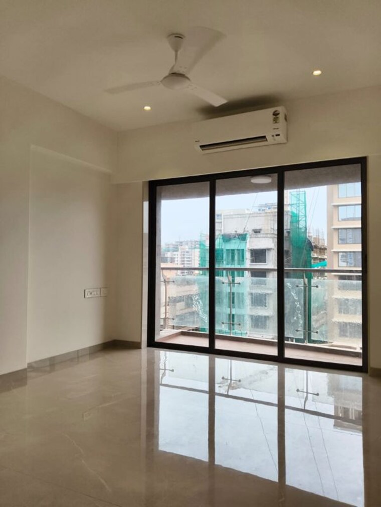 Room, khar west 2 Bedroom 850 Sq.Ft. Apartment In Khar West Mumbai 10750267