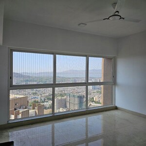 Room in 3 BHK Apartment at Runwal Forests, Kanjurmarg West – for Rent