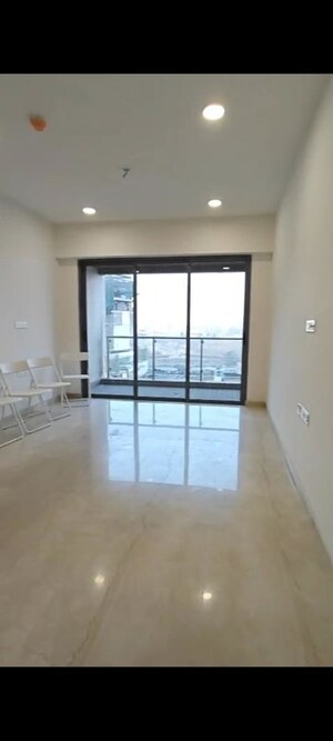 Room in 2 BHK Apartment at New Cuffe Parade, Wadala – for Sale