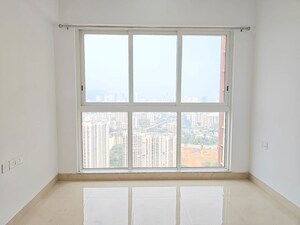 Room in 3 BHK Apartment at Runwal Forests, Kanjurmarg West – for Rent
