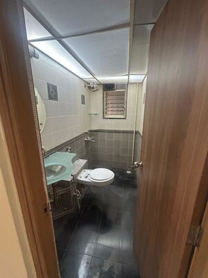 Bathroom in 3 BHK Apartment at Alka Apartment, Santacruz West – for Rent
