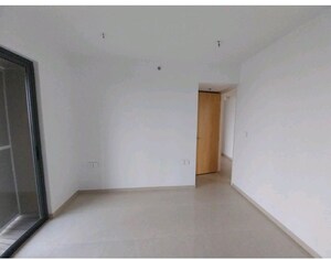 Room in 3 BHK Apartment at New Cuffe Parade, Wadala – for Sale