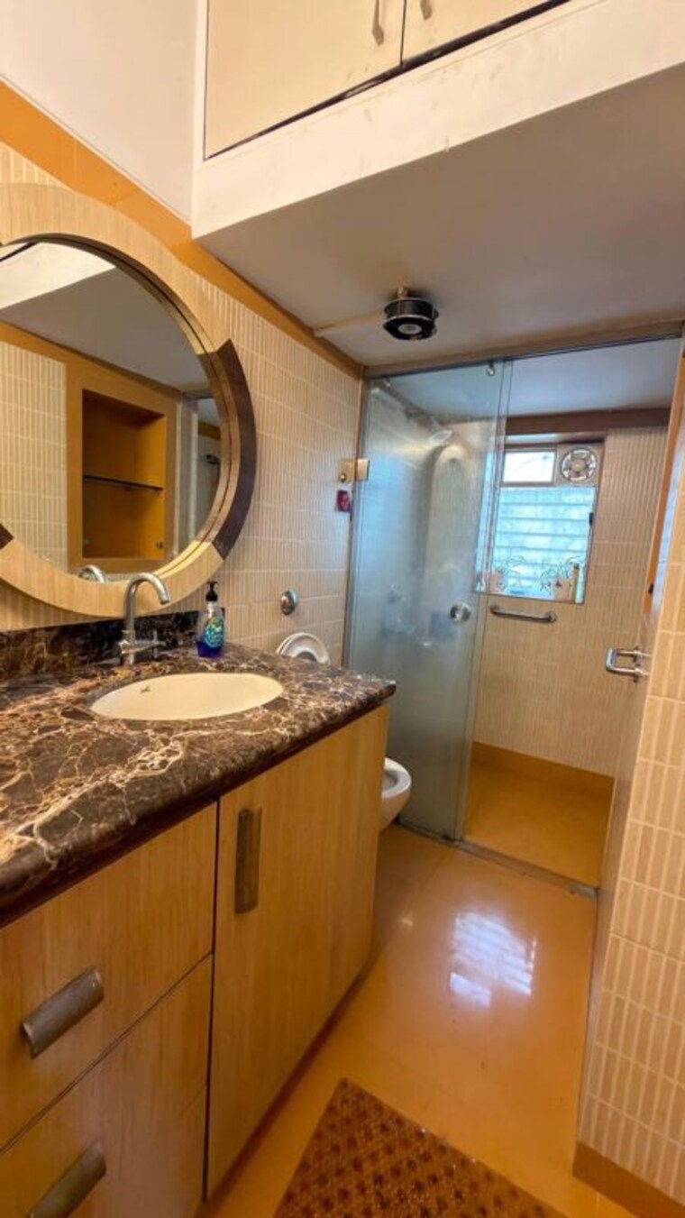 Bathroom, elegant-apartment-khar 3 Bedroom 1150 Sq.Ft. Apartment In Khar West Mumbai 10750297