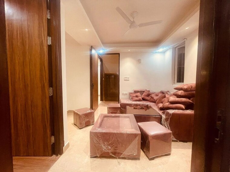 Living Room, saket 2 Bedroom 750 Sq.Ft. Apartment In Saket Delhi 10750315