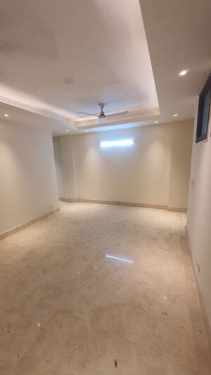 3 BHK Builder Floor For Rent in East Of Kailash