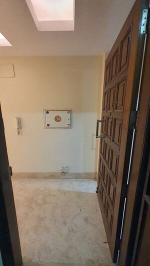 Balcony in 3 BHK Builder Floor at East Of Kailash – for Rent