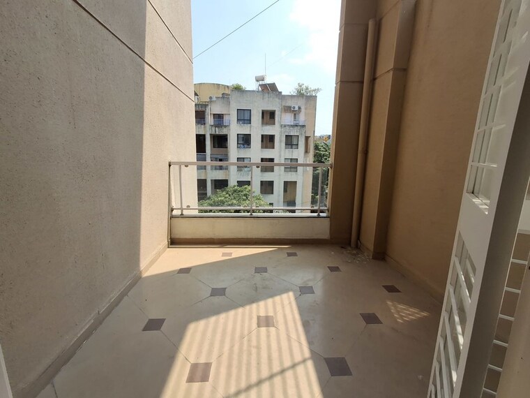 Balcony, om-trimurti-apartment 3 Bedroom 1055 Sq.Ft. Apartment In Dattawadi Pune 10750331