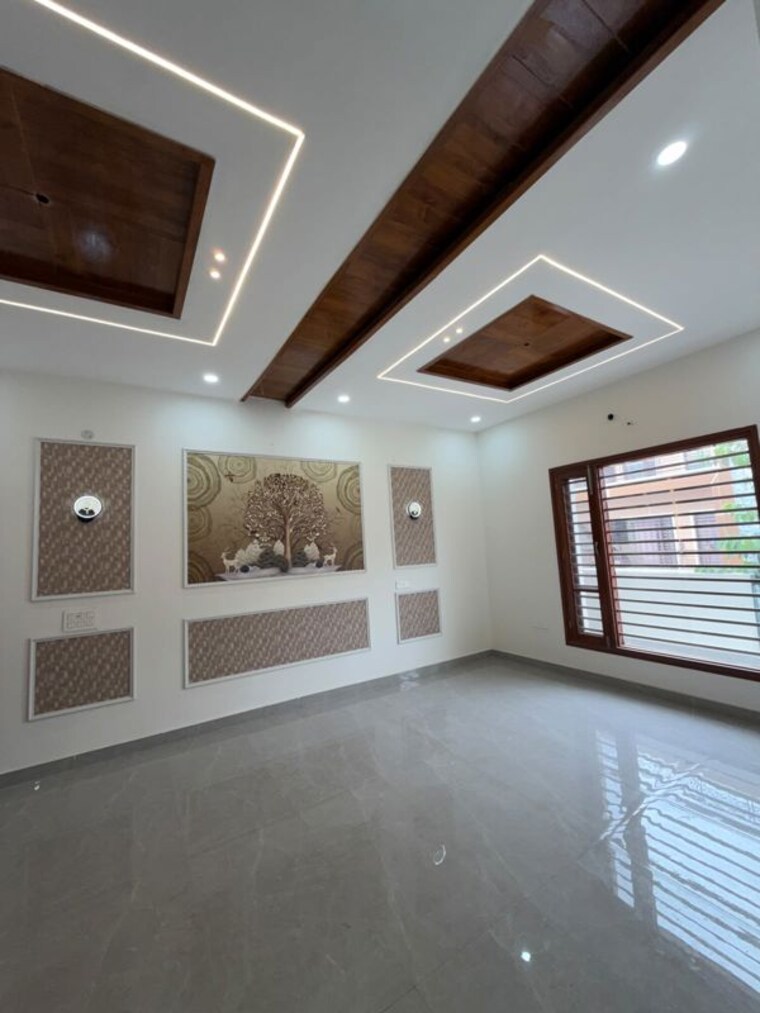 Room, sector 124 4 Bedroom 135 Sq.Yd. Independent House In Sector 124 Mohali 10750172