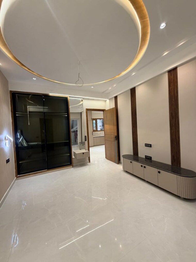 Room, sector 124 4 Bedroom 138 Sq.Yd. Independent House In Sector 124 Mohali 10750133