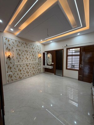 Room in 4 BHK Independent House at Sector 124 – for Sale
