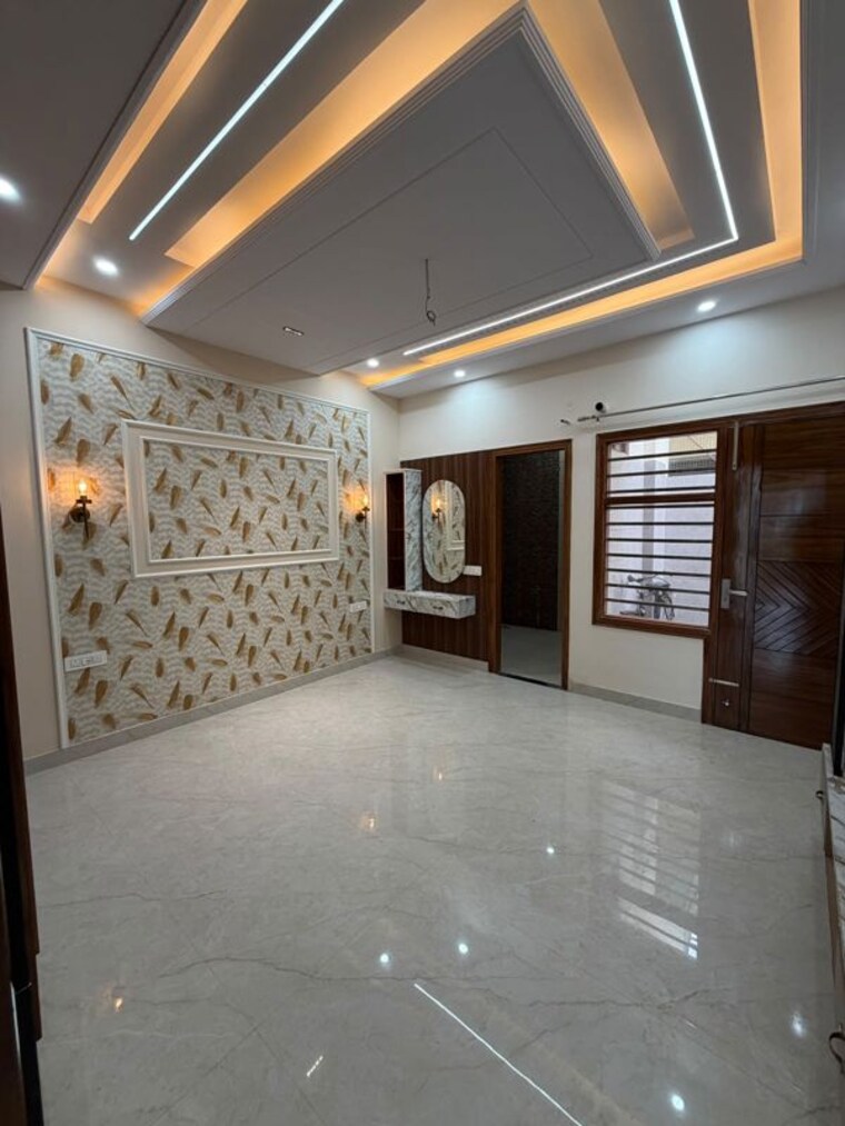Room, sector 124 4 Bedroom 150 Sq.Yd. Independent House In Sector 124 Mohali 10749843