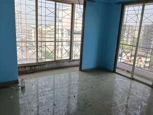 Room in 2 BHK Apartment at Ganeshwadi – for Rent