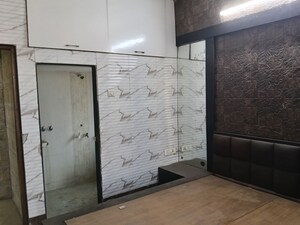 Room in 2 BHK Apartment at Ganeshwadi – for Rent