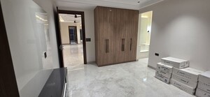 Room in 4 BHK Builder Floor at Sector 7 – for Sale