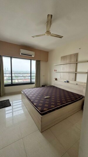 Bedroom in 3 BHK Apartment at Ambawadi – for Rent