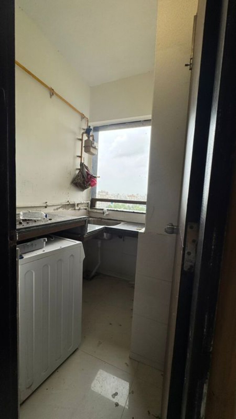 Kitchen, ambawadi 3 Bedroom 1860 Sq.Ft. Apartment In Ambawadi Ahmedabad 10750371